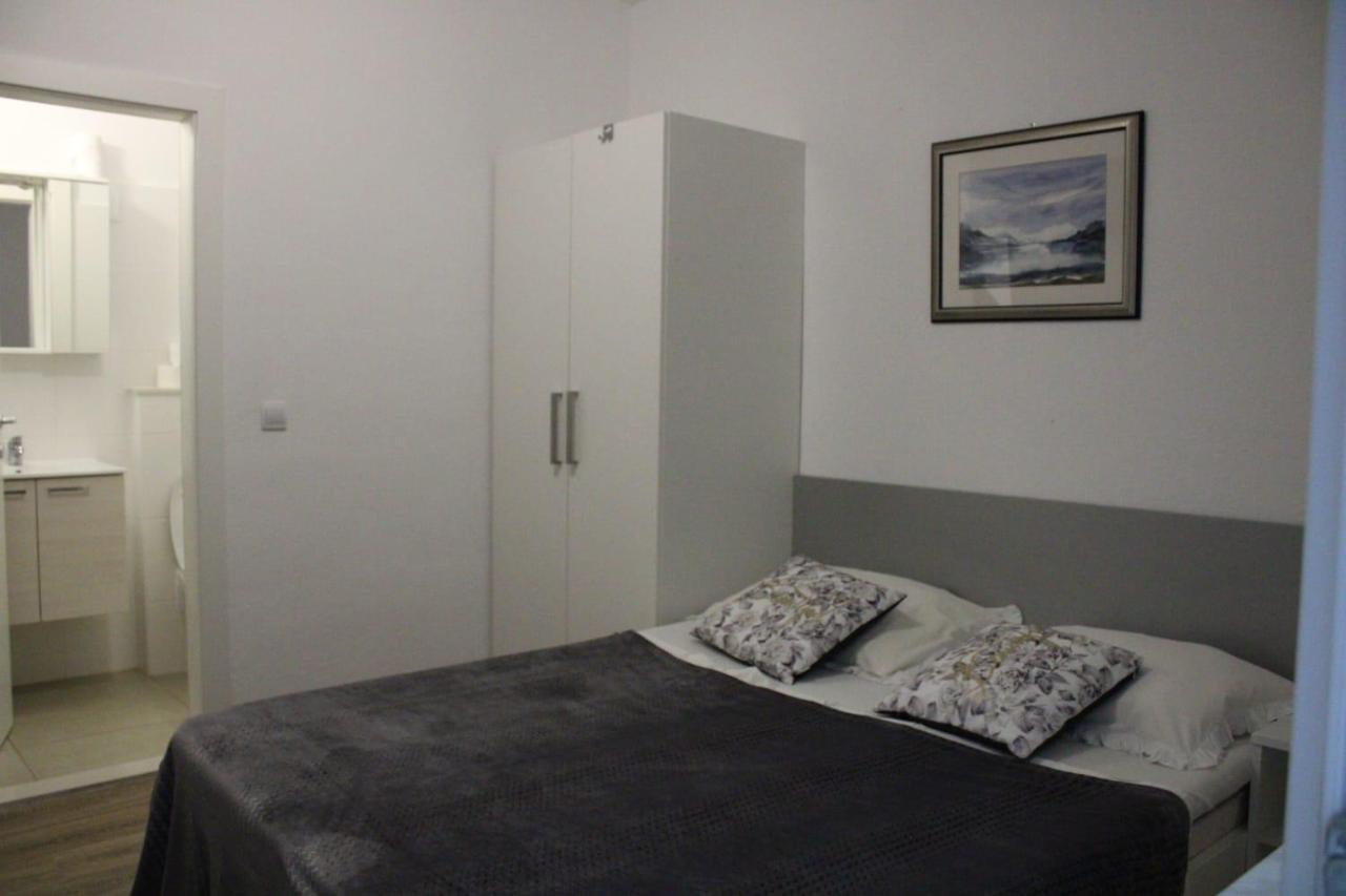 Superior Apt, 4 Rooms, 4 Bathrooms Promajna Extérieur photo