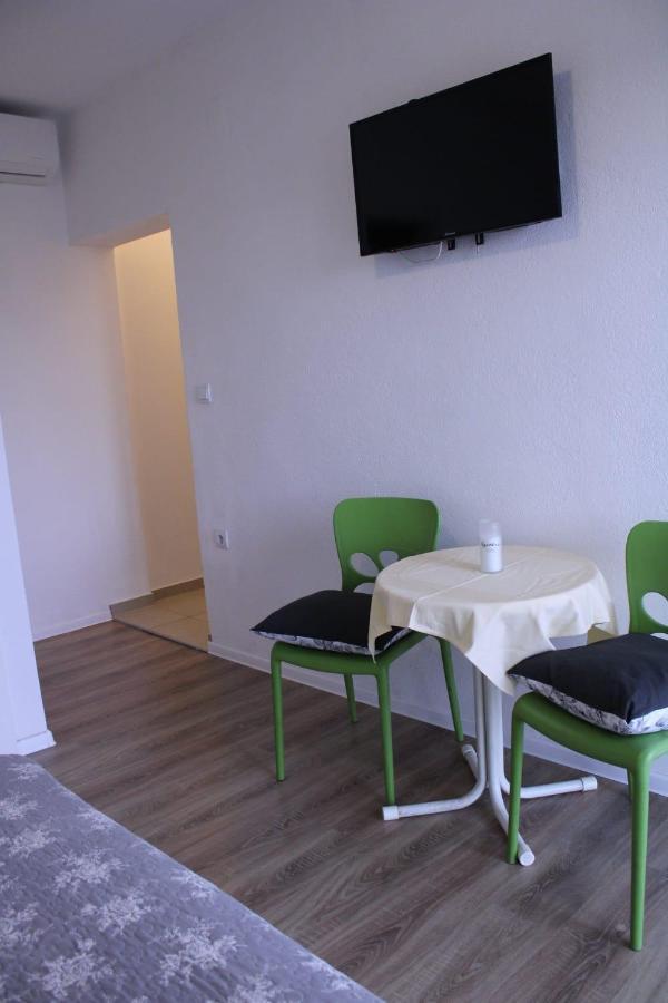 Superior Apt, 4 Rooms, 4 Bathrooms Promajna Extérieur photo