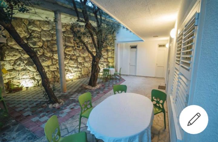 Superior Apt, 4 Rooms, 4 Bathrooms Promajna Extérieur photo
